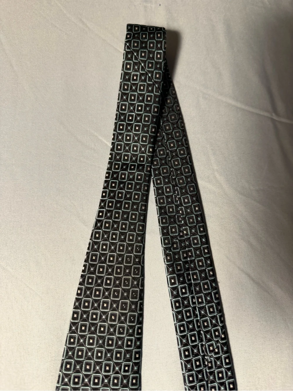 Classic Black Geometric Men's Tie - Hathaway